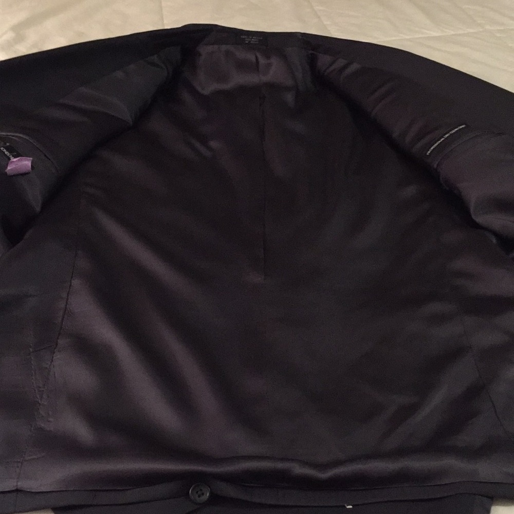 Men suit - Picture 7 of 8